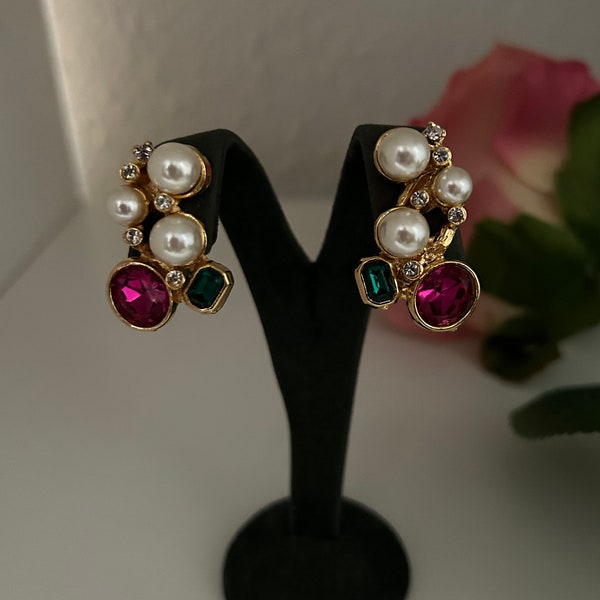 Vintage Deadstock 80s Faux Pearl and Faceted Glass Jewel Abstract Flower Statement Clip On Earrings