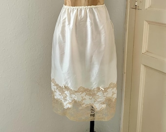 Vintage 1950s Cream Colored Early Nylon Half Slip with Lace Trim