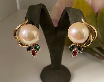 Boucles d'oreilles clip vintage cabochon de fausses perles plaquées or feuilles colorées en cristal