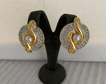 Vintage NOS LERITZ Sparkling Pave Crystal Jewel Clip Ons, Gold Plated Swirl Pearl Statement Clips, Elegant Designer Earrings, Gift for Her