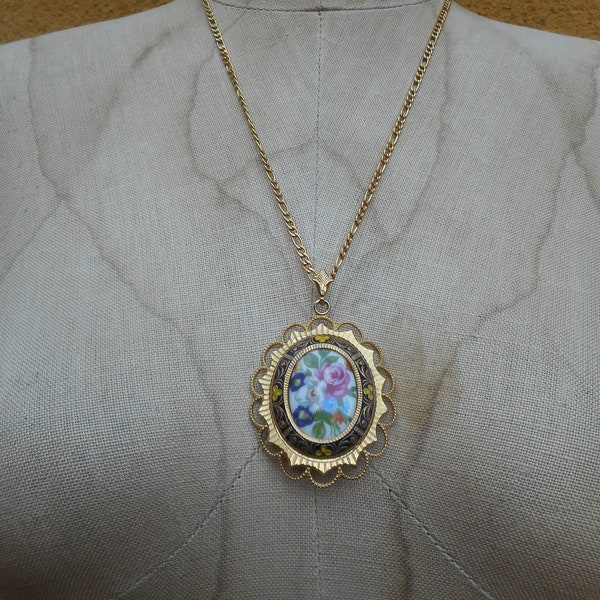 Vintage Damascene and Floral Porcelain Gold Tone Filigree Oval Pendant Necklace 1960s