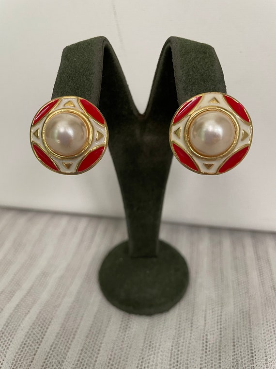 Boucles d'oreilles rouge et noir collier comète pétales