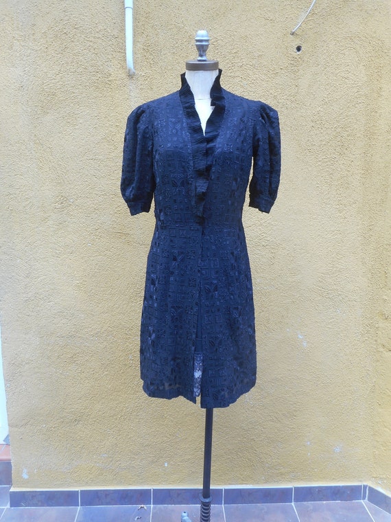 Vintage 1940s Black Semi Sheer Embroidered Rayon R