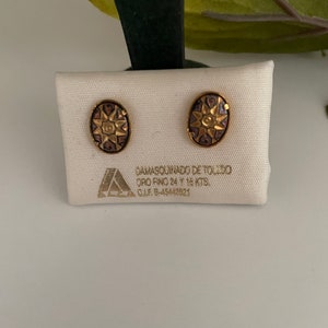 Spilla oro damasceno/tartaruga cravatta di Midas di Toledo Spagna stile Spilla oro damasceno/tartaruga cravatta di Midas di Toledo Spagna stile