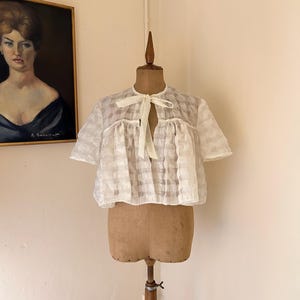 Vintage Karierte Muster Aufgepustet Früh Nylon Baby Doll Bett Jacke