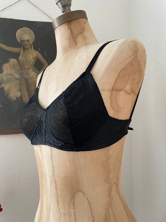 Vintage 1950s Black Satin and Fishnet Lace Bra, Rayon and Mesh Lace Bra NO  Underwire 