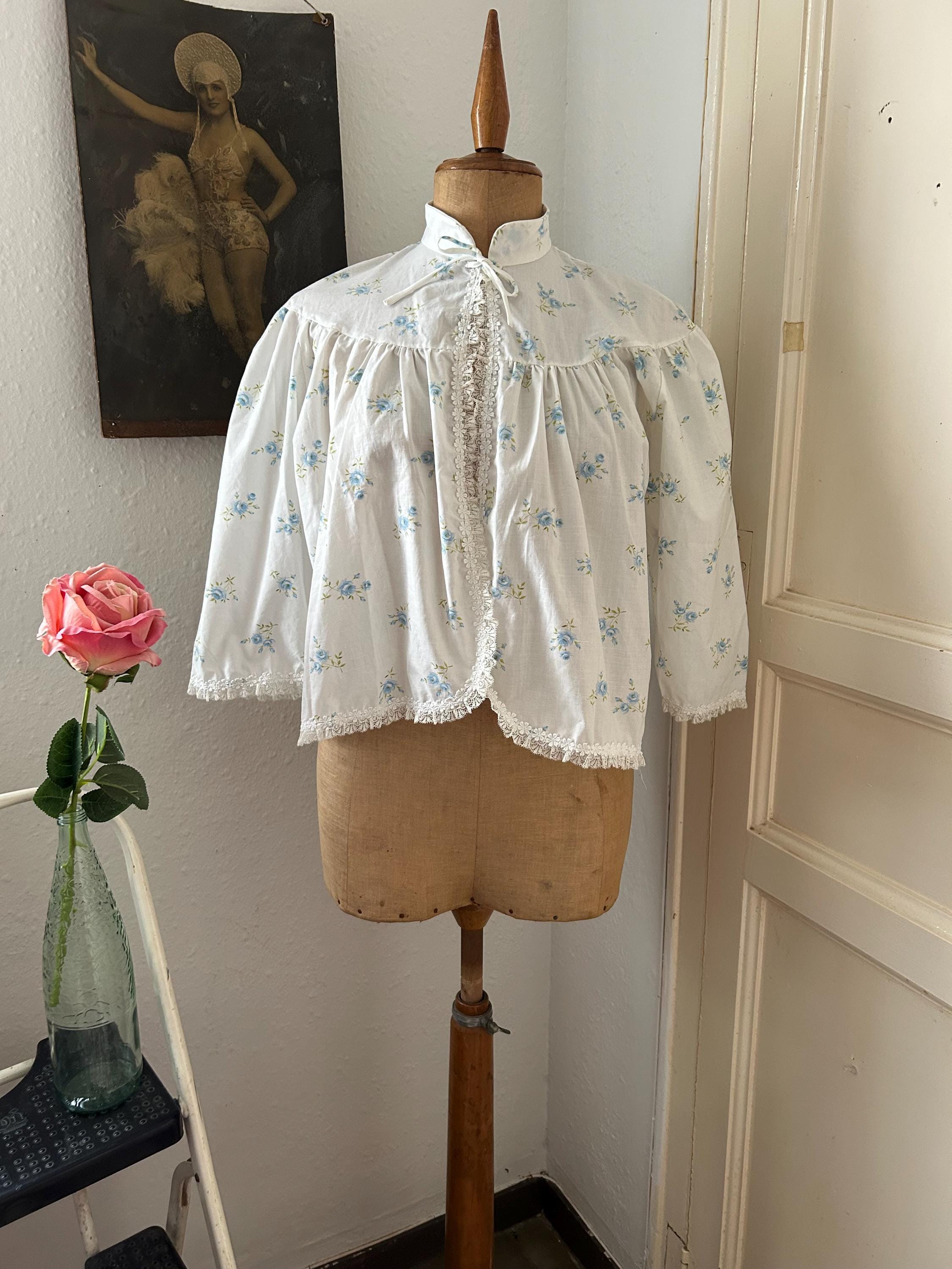 ヴィンテージブルーの花柄プリントベッドジャケット - Etsy 日本