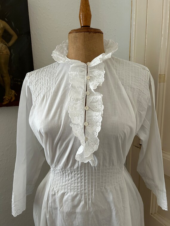 Antique White Cotton Broderie Anglaise Ruffle Nig… - image 3