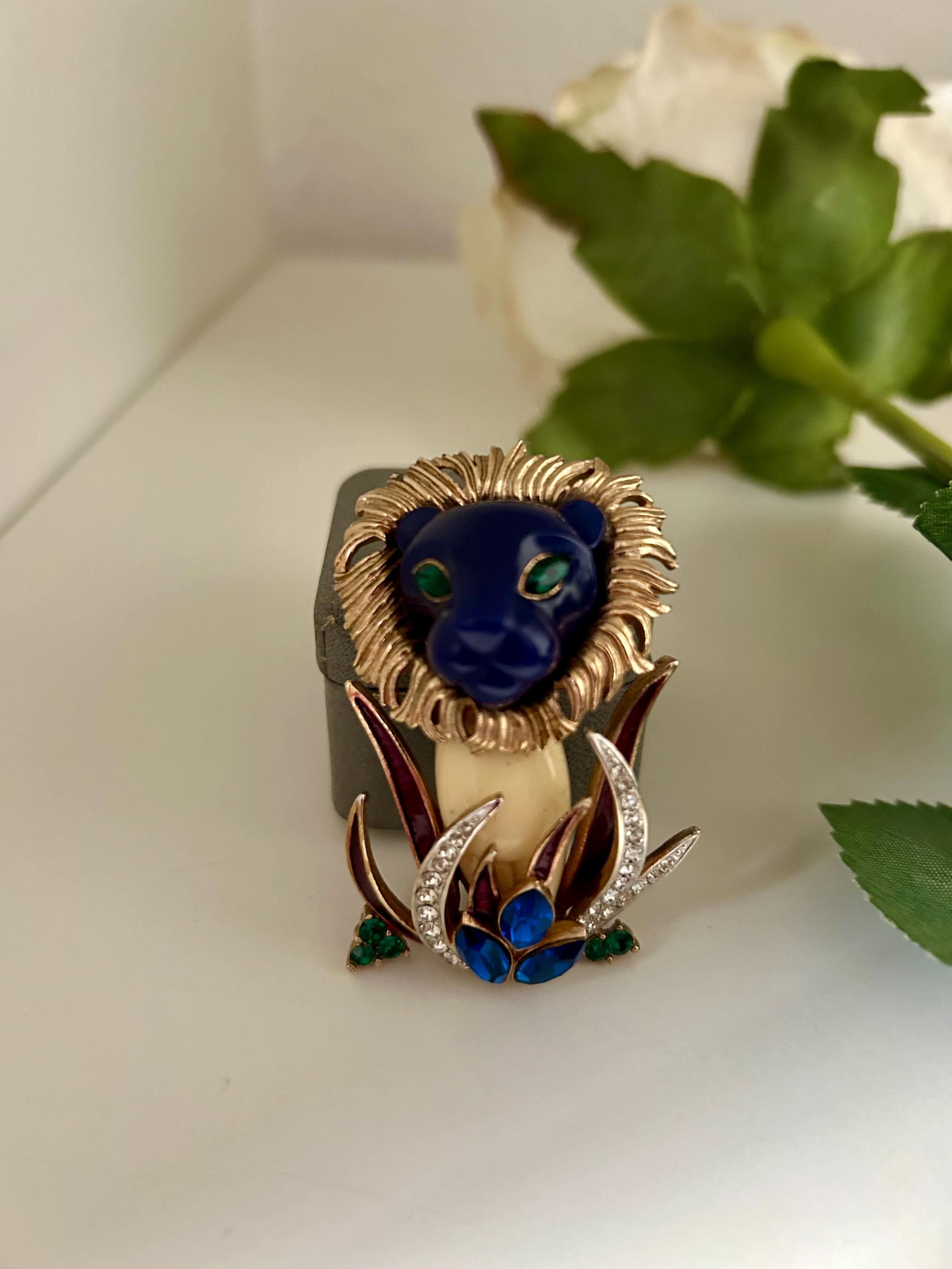 Vintage Hattie Carnegie Lion in the Grass Brooch Jungle Series 