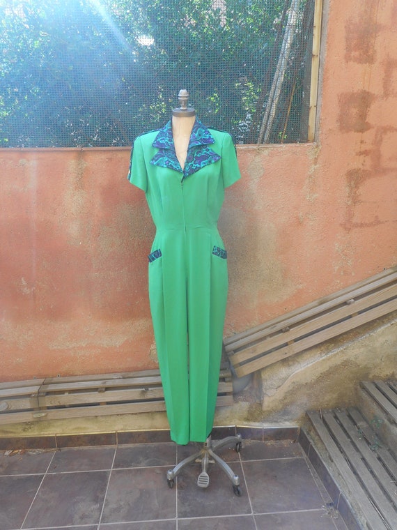 Vintage Kelly Green 80s does 40s Pantsuit Play Sui