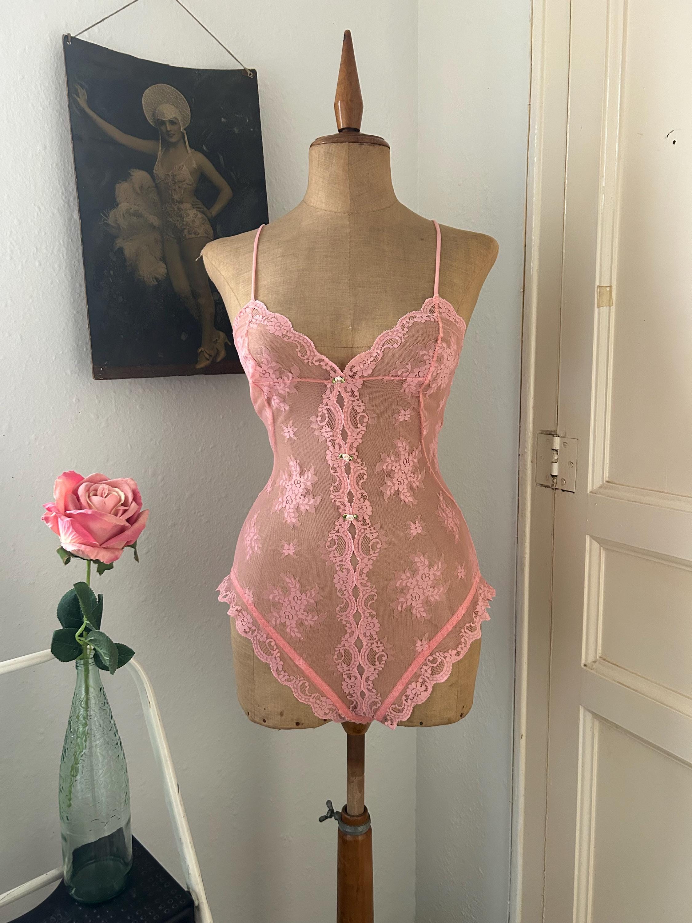 Vintage Olga 1156 Peach Lace Bodysuit Teddie 80s Lingerie Size