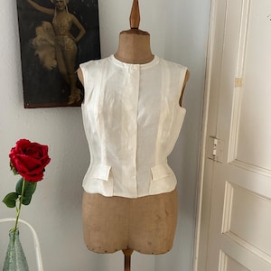 1950s Cream Colored Sleeveless Silk Blend Blouse