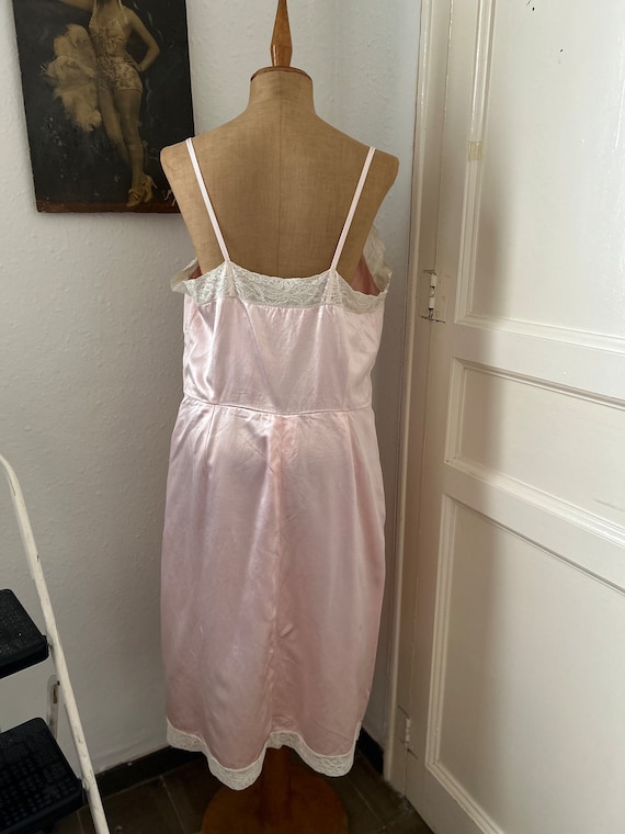 Vintage 1940s Pink Liquid Satin Slip Dress w/ Lac… - image 7