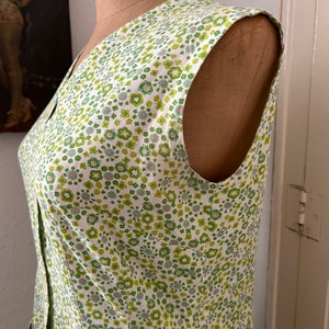 Vintage 1960s Green Floral Print Sleeveless Shift Dress with Pockets zdjęcie 6