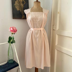 Vintage 1930s Pink Silk Knee Length Fit and Flare Nightgown with Lace Trim