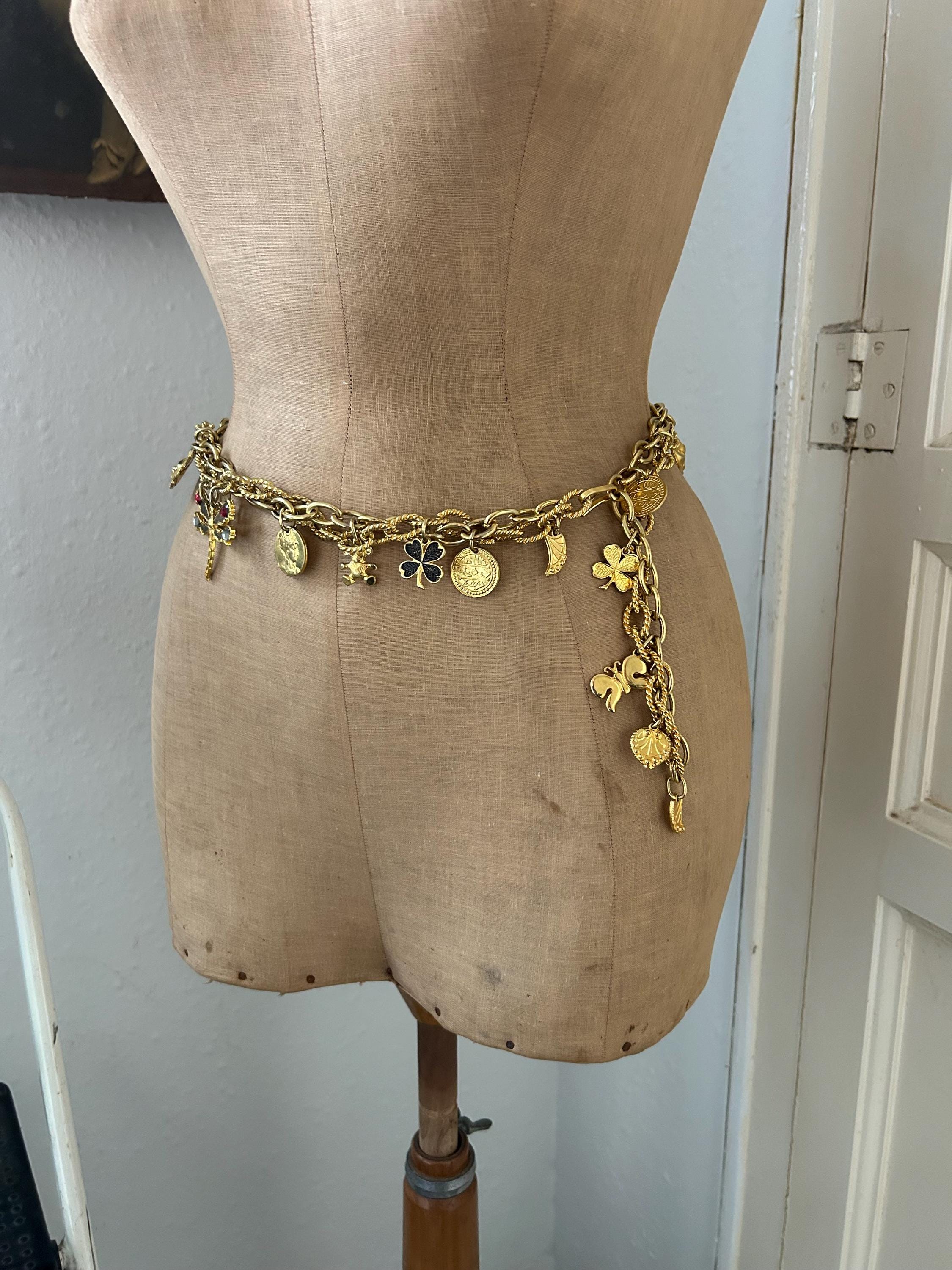 Vintage multi strand gold/brass tone metal belt Vintage Gold Tone Triple Chain Belt: Textured Metal Swag - Etsy main image 3