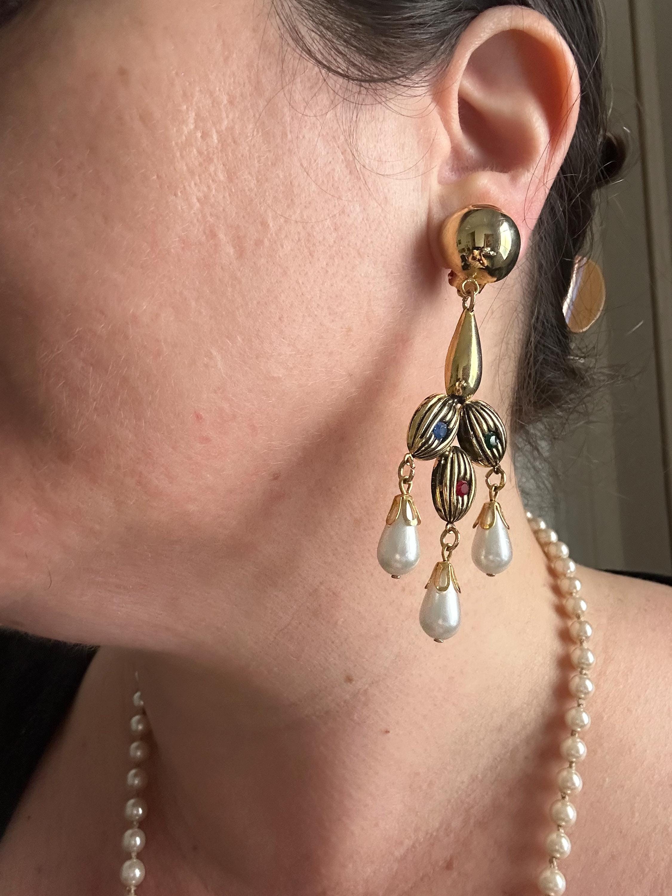 Boucles D'oreilles Clips Vintage Ton Pascal - Pampilles Métal Doré Et Perles - Occasion