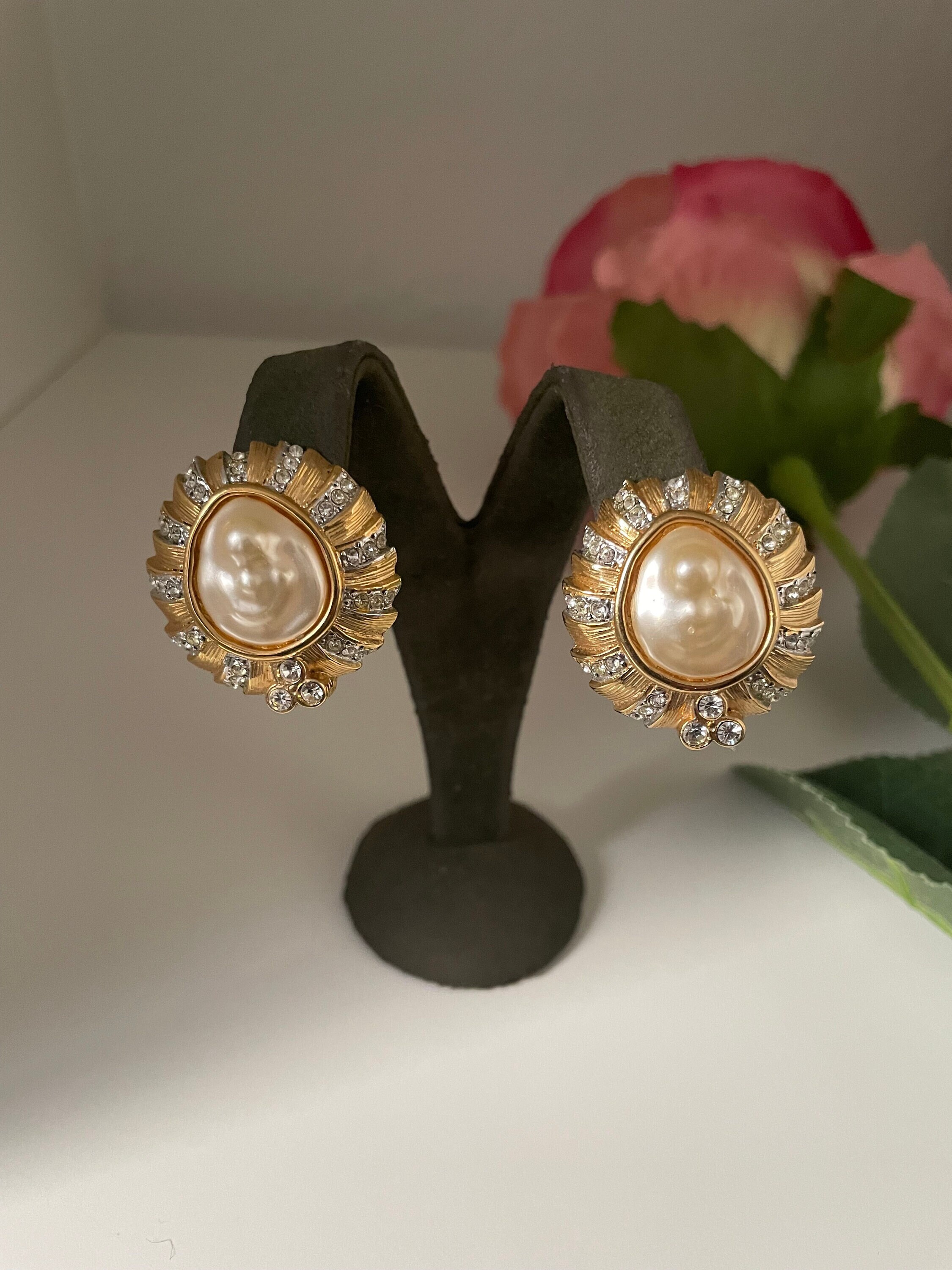 Orecchini Lunghi A Goccia Clip-On Con Perle Finto Oro - Grandi E Vintage Per Donne (Non Forate)