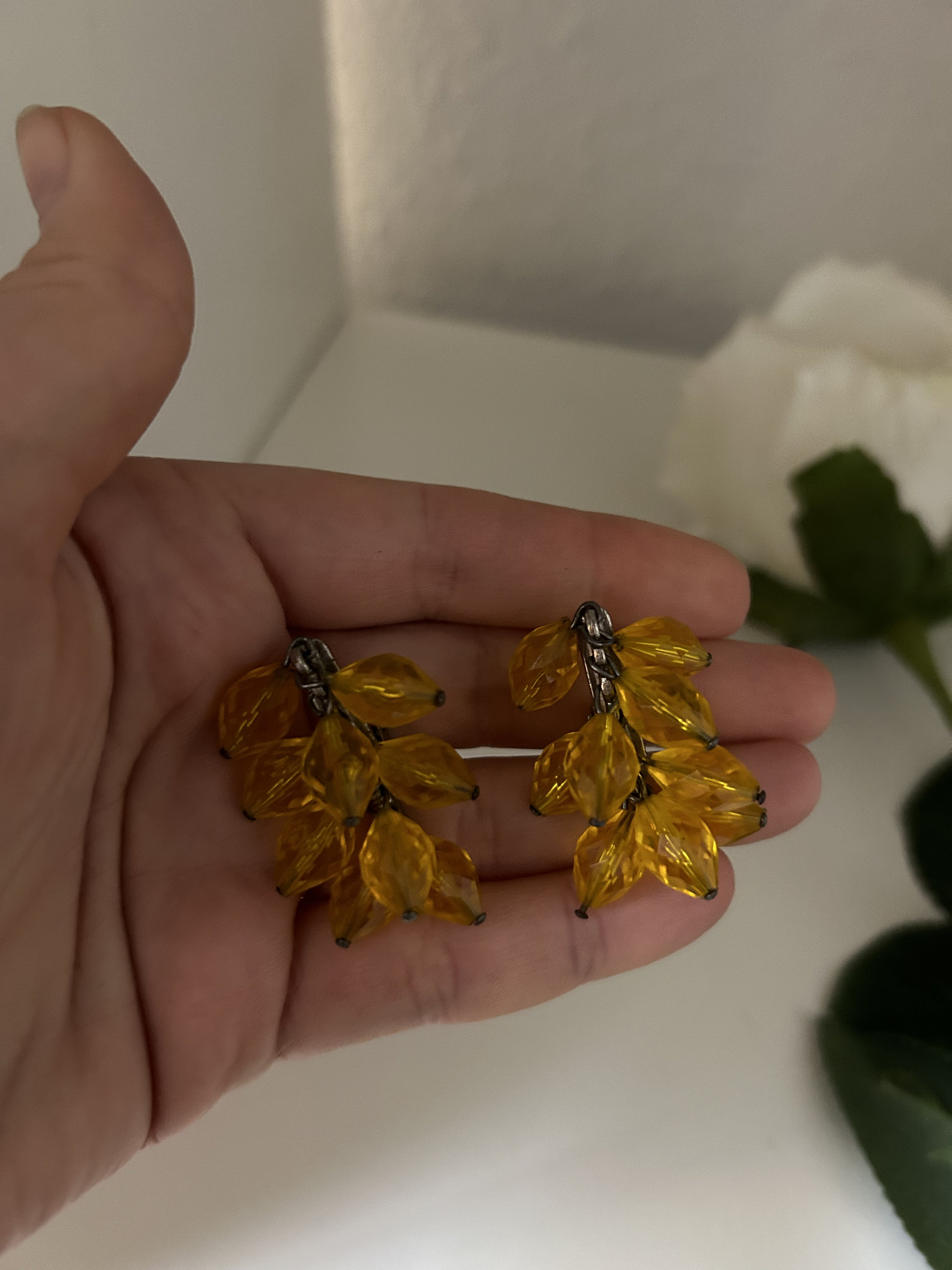 Boucles D'oreilles Clip On Doré - Raisin Mini Fausse Perle Et Strass - Neuves