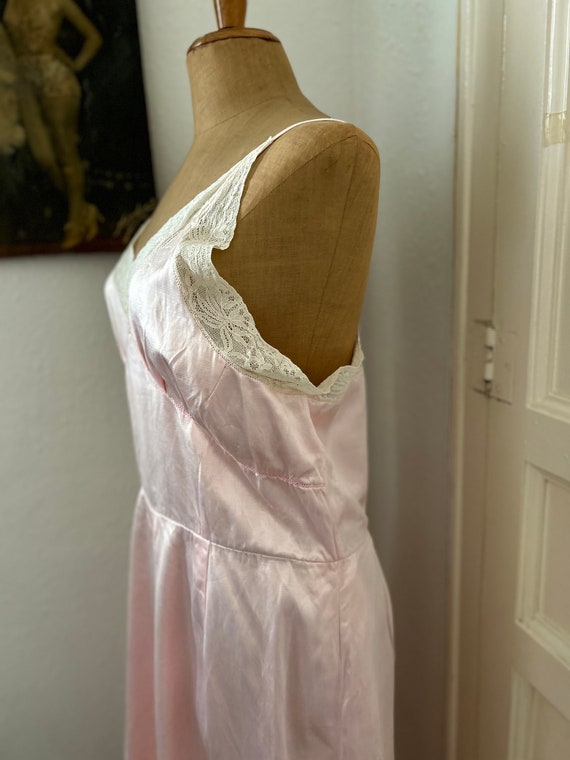 Vintage 1940s Pink Liquid Satin Slip Dress w/ Lac… - image 6