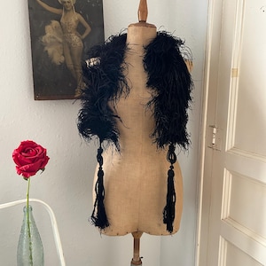 Antique Edwardian to 1920s Black Ostrich Feather Boa with Tassels