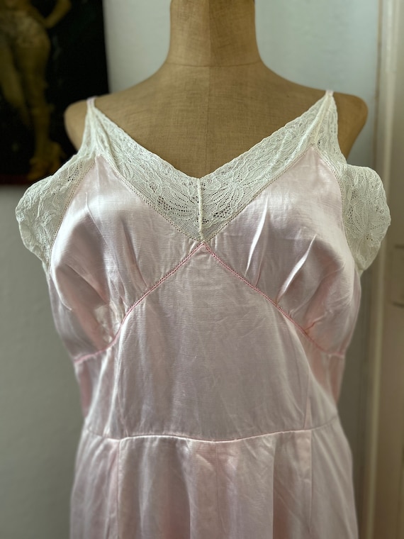 Vintage 1940s Pink Liquid Satin Slip Dress w/ Lac… - image 4