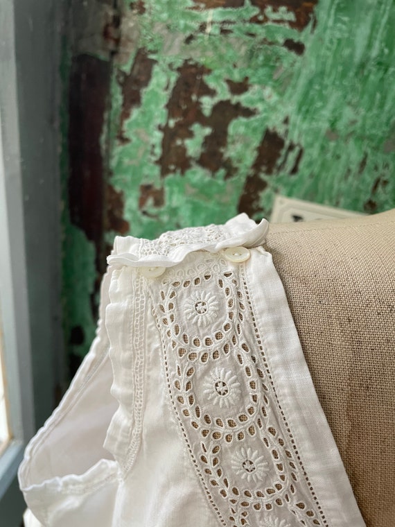 Antique Edwardian Sleeveless Embroidered Lace Whi… - image 7