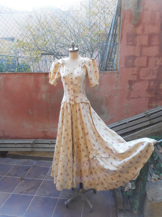 Antique Edwardian La Belle Epoque Floral Puff Slee