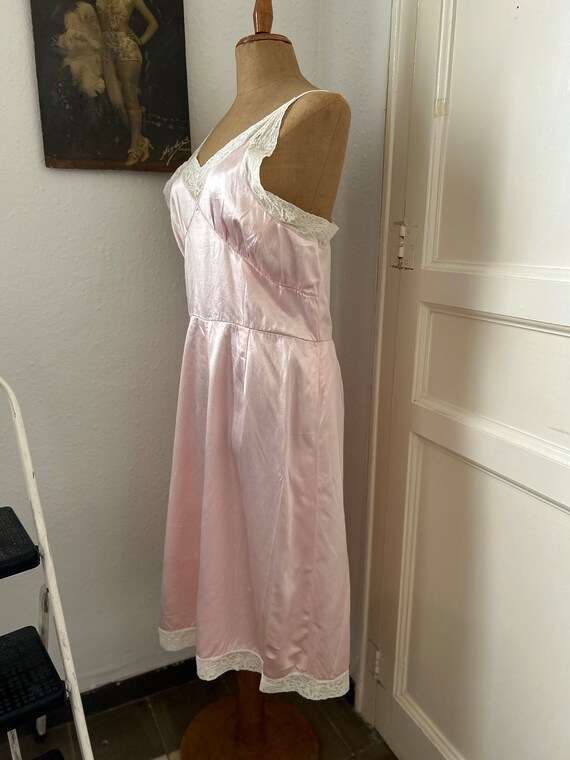 Vintage 1940s Pink Liquid Satin Slip Dress w/ Lac… - image 5