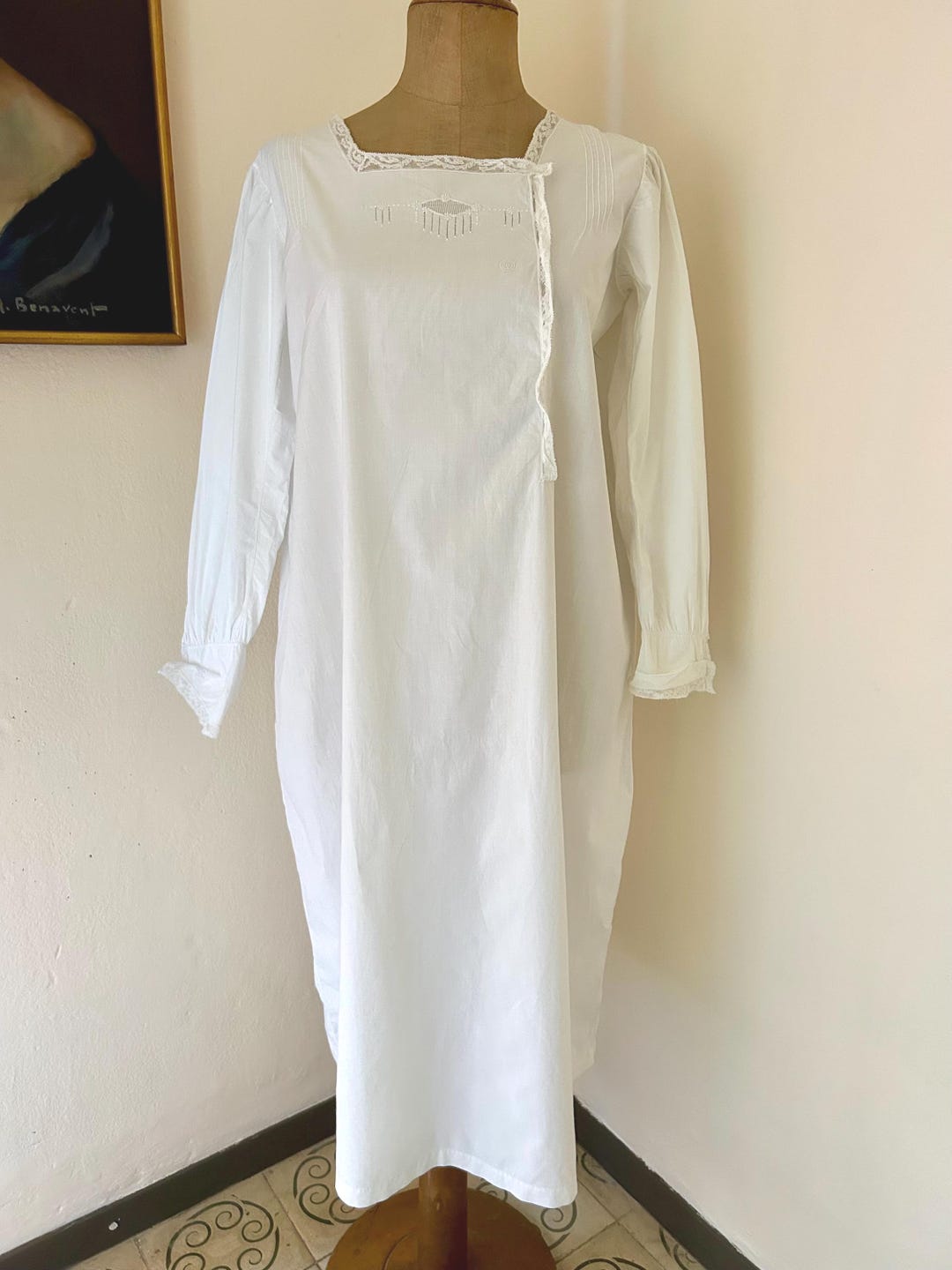 Antique White Cotton Long Sleeved Nightgown Smock Dress With Lace Trim ...