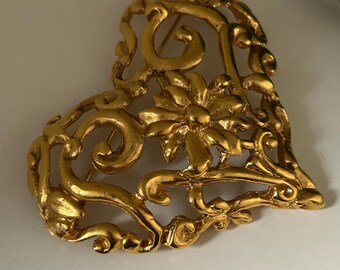 Vintage Christian Lacroix Gold Heart Brooch - Etsy