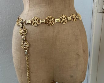 Vintage Gold Tone Lion Head Chain Link Belt - Etsy display picture 1