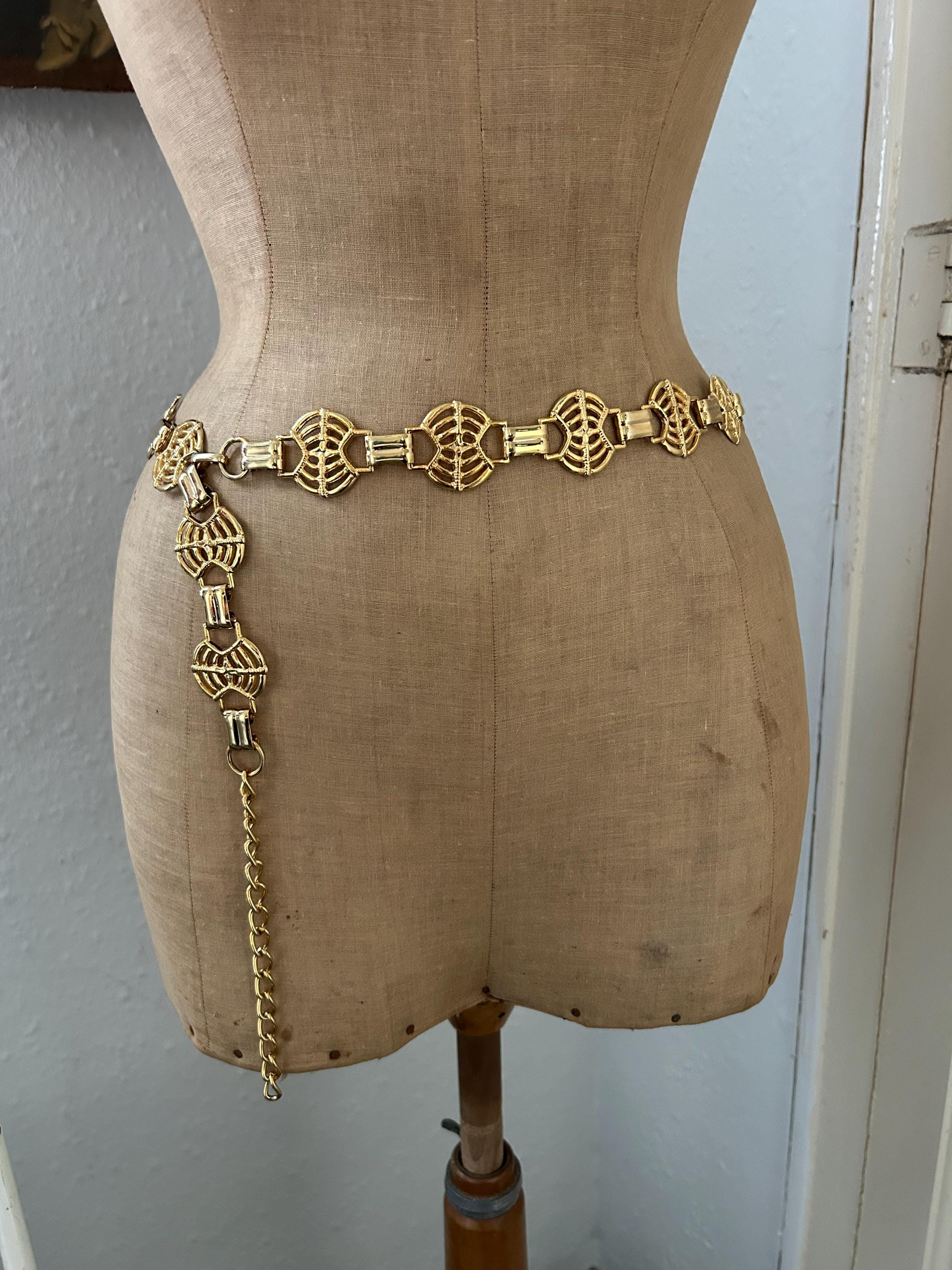 Vintage Gold Tone Chinese Lantern Chain Link Belt O/S - Etsy display picture 1