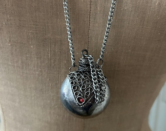 Exceptionnel collier poisson en émail et cuir, Loutzia, France, années 1950 - En vente sur France | collier louise vautrin