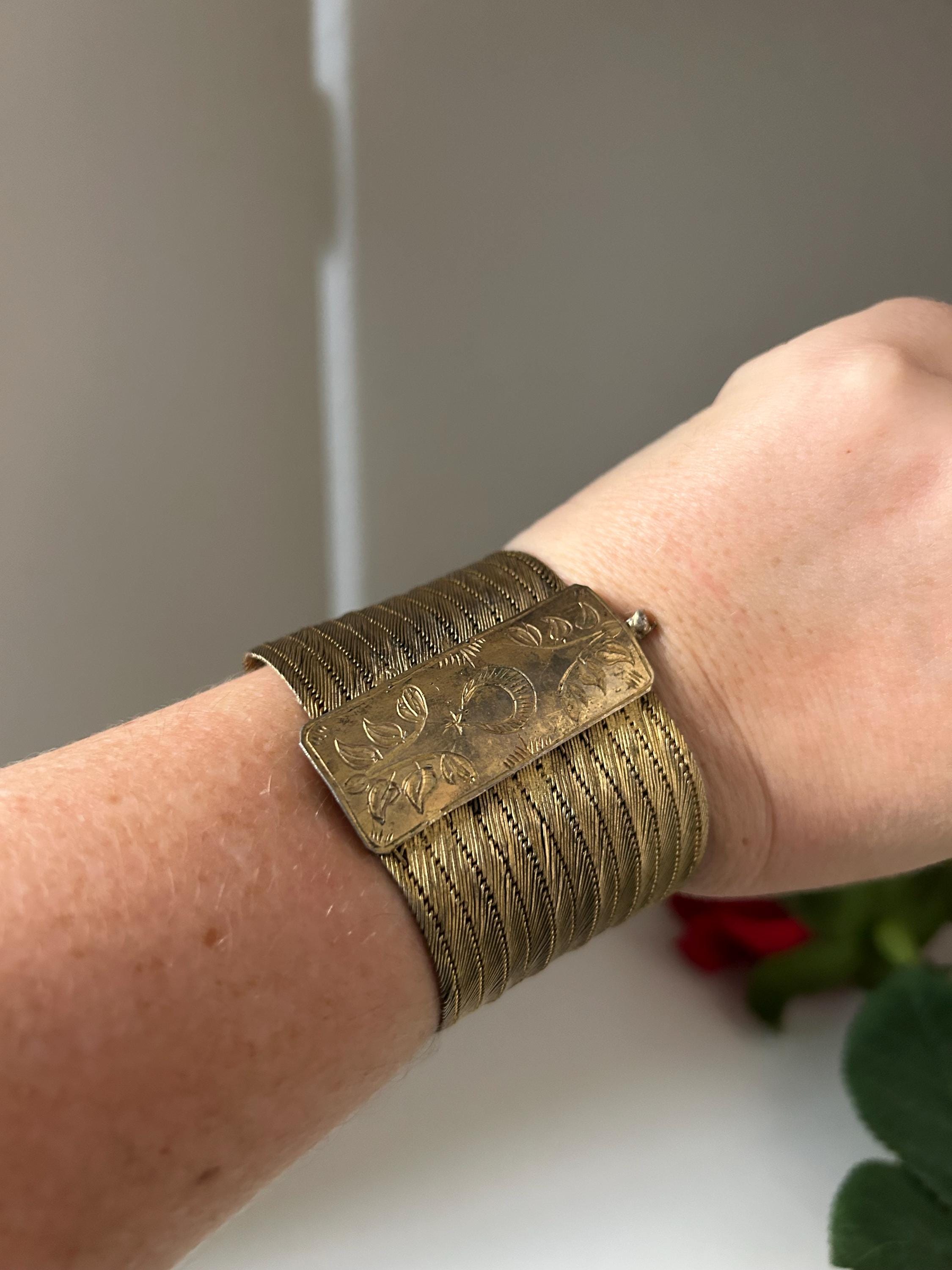 Antiques jewelry gold bracelet 1800s - Etsy 日本