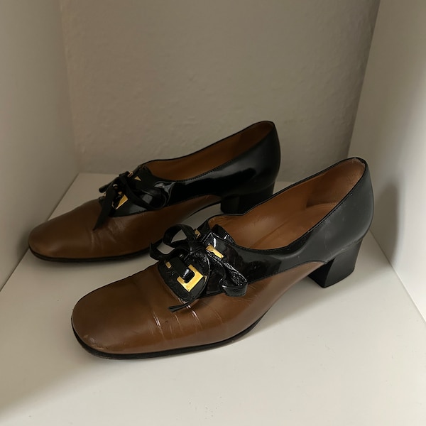 Vintage Casadei Mod Style Brown & Black Two Tone Leather Oxford Pumps Size 7.5 US