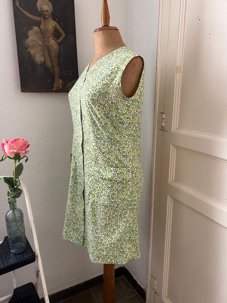 Vintage 1960s Green Floral Print Sleeveless Shift Dress with Pockets zdjęcie 5