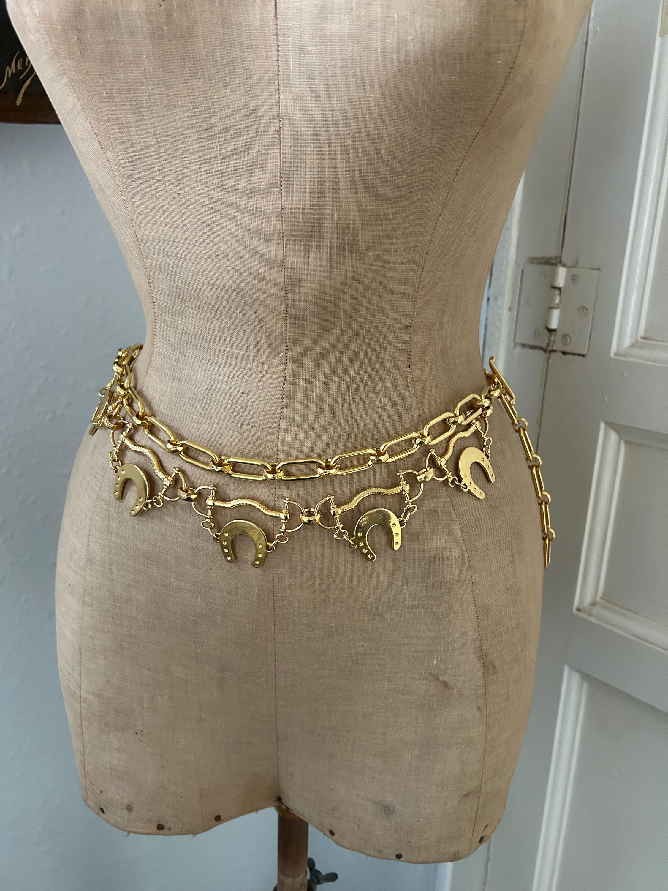 Vintage Style Adjustable Gold Tone Oval Link Chain Belt Statement Accessory Vintage NOS Gold Tone Equestrian Horseshoe Charm Chain Link  main image 2