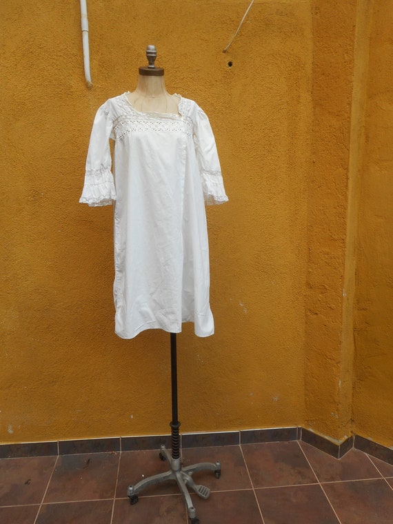 Antique White Cotton Cutout Eyelet French Lace Edw