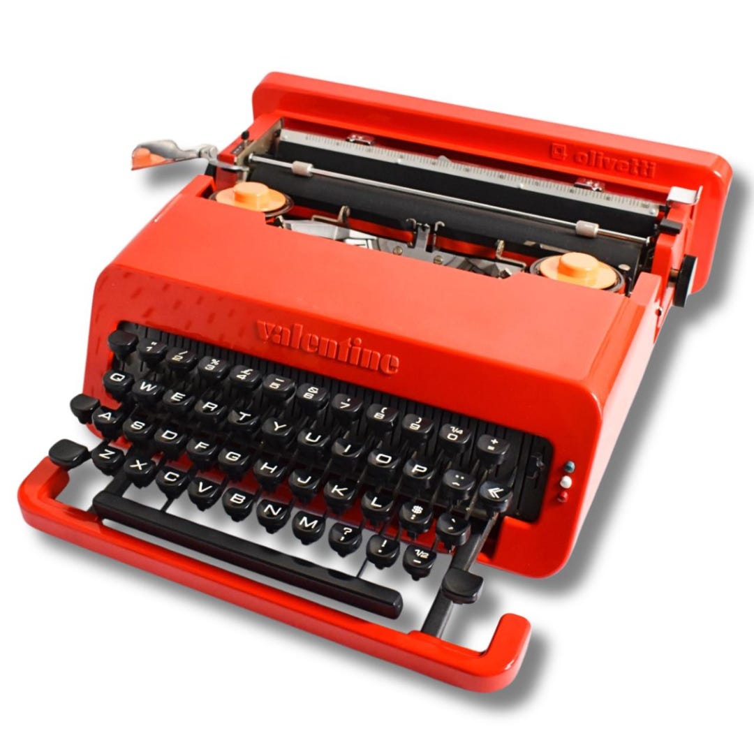 オリベッティ　タイプライター valentine il_1080xN.7310998121_ntg7.jpg