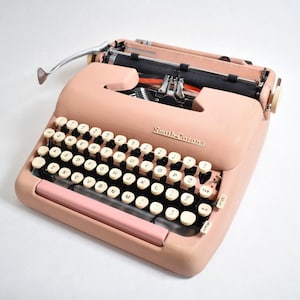 1957 Smith Corona Super Silent Pink Typewriter - Etsy