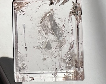 Enhydro pendant with multiple fixed bubbles - superb internal crystal formations - quartz rock crystal inclusion - ID A0678