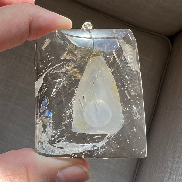 Top quality moving bubble Enhydro in a large frosted cavity- quartz rock crystal specimen pendant - Exceptional collector piece