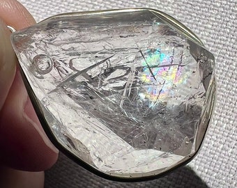 Enhydro pendant with 2 bubbles which align one above the other, rainbow, unique! Quartz rock crystal specimen ID A0336
