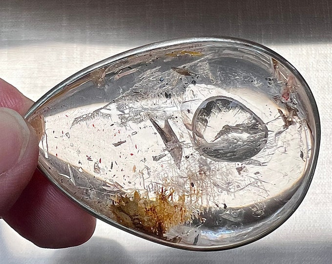 Enhydro silver pendant with large moving bubble, hematite inclusions and unique natural fracture pattern - quartz rock crystal - ID A0042