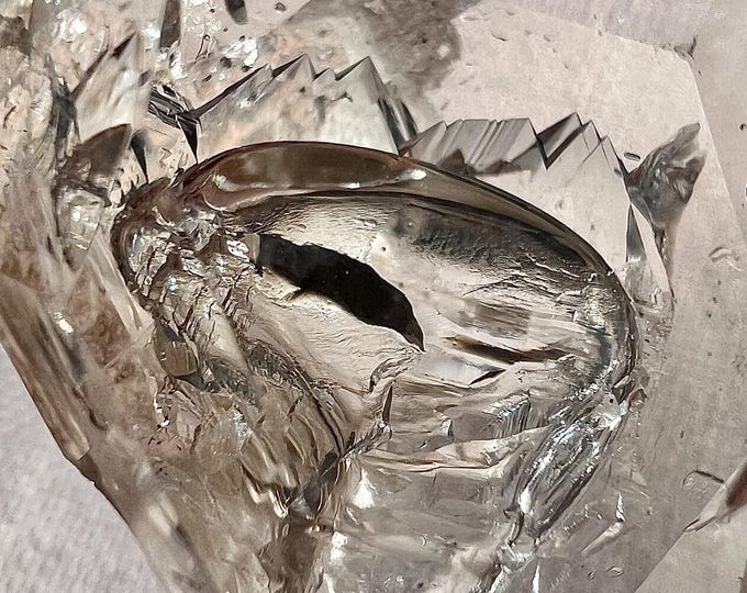 Enhydro silver pendant with large moving bubble - superb faceted quartz rock crystal - ID A0669