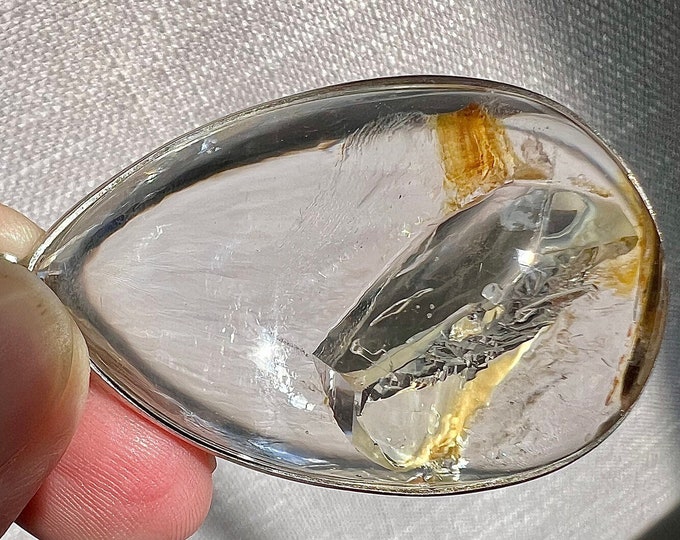 Enhydro - Quartz rock crystal enhydro pendant with xlarge bubble in "milky" liquid - ID A0243