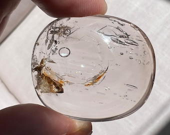 Superb Unmounted thin Enhydro crystal with nice moving bubble in a beautiful cavity, and also a fixed bubble - Ideal for jewelry ID A0021