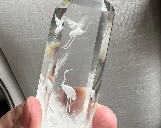 Top quality intaglio carving on a natural top quality Quartz Rock crystal -cranes birds - ID A0071
