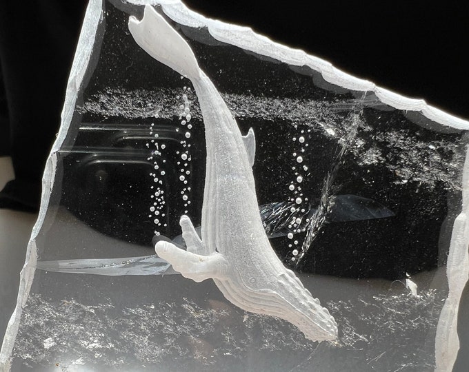 Exceptional Quartz whale carving - Natural rock crystal reverse intaglio carving - top quality artwork